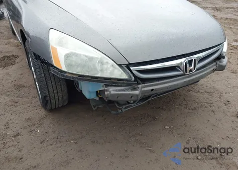 2007 Honda Accord 3.0 Ex z USA, uszkodzony, nr VIN 1HGCM668X7A017198